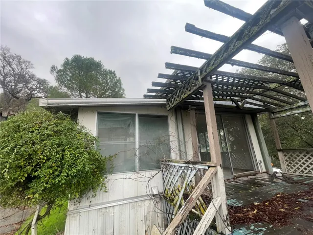 3228 Ogden Road, Lucerne, California 95458