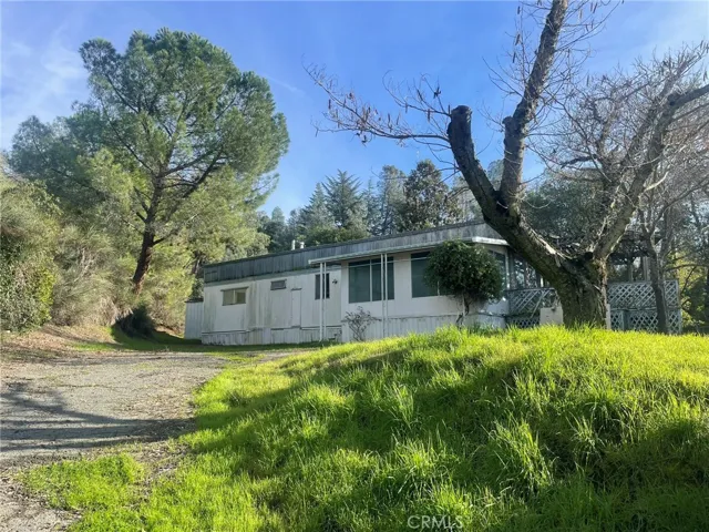 3228 Ogden Road, Lucerne, California 95458