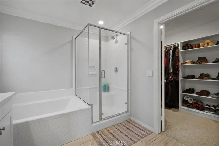 6109 Sendero Avenue, Eastvale, California 92880