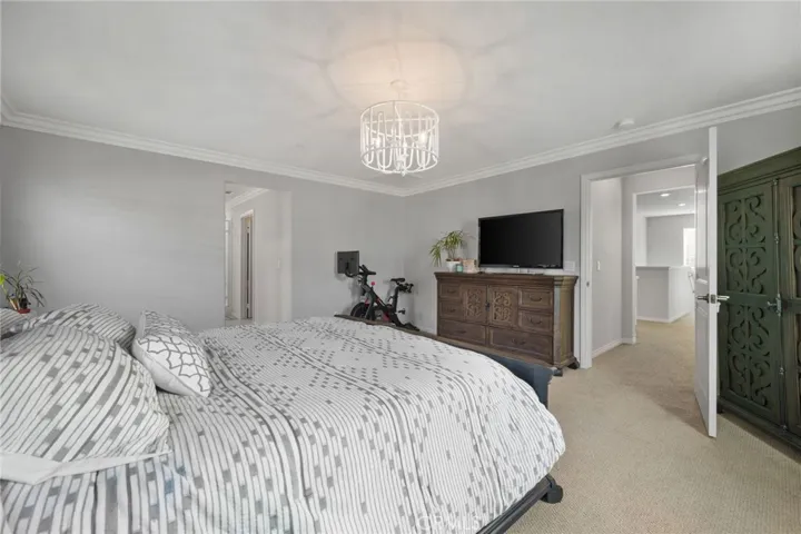 6109 Sendero Avenue, Eastvale, California 92880