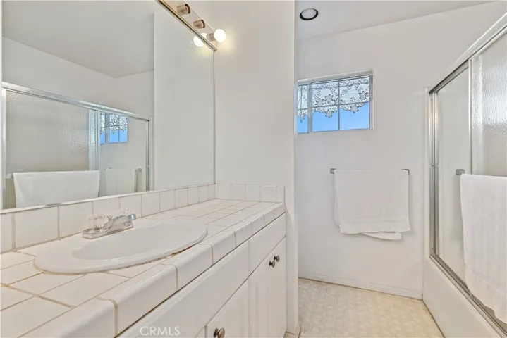 124 W Mountain View Street, Long Beach, California 90805
