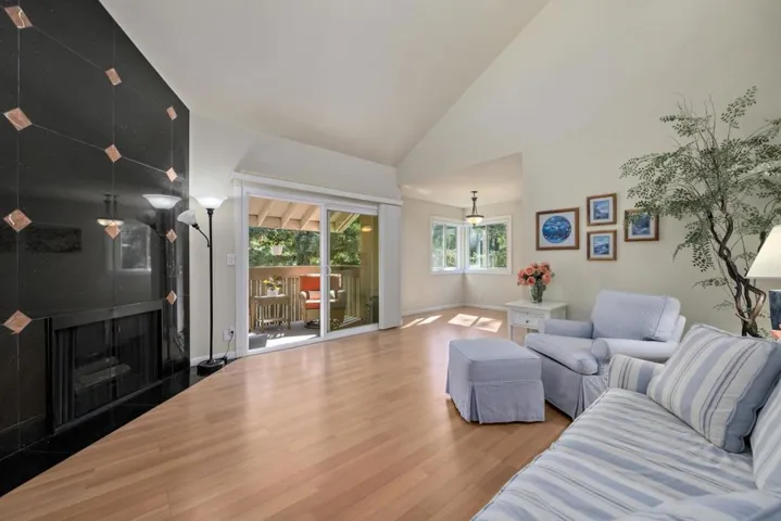 1497 De Rose Way 212, San Jose, California 95126