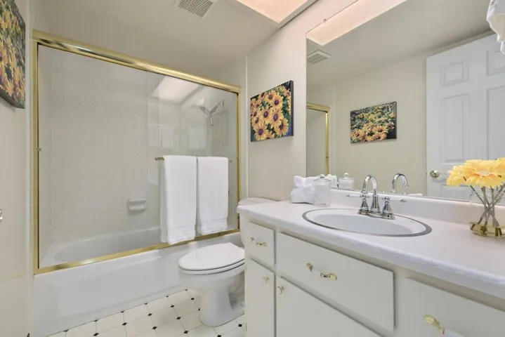 1497 De Rose Way 212, San Jose, California 95126