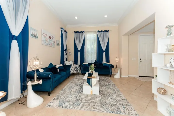 35454 Summerholly Lane, Murrieta, California 92563
