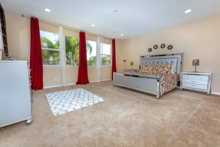 35454 Summerholly Lane, Murrieta, California 92563
