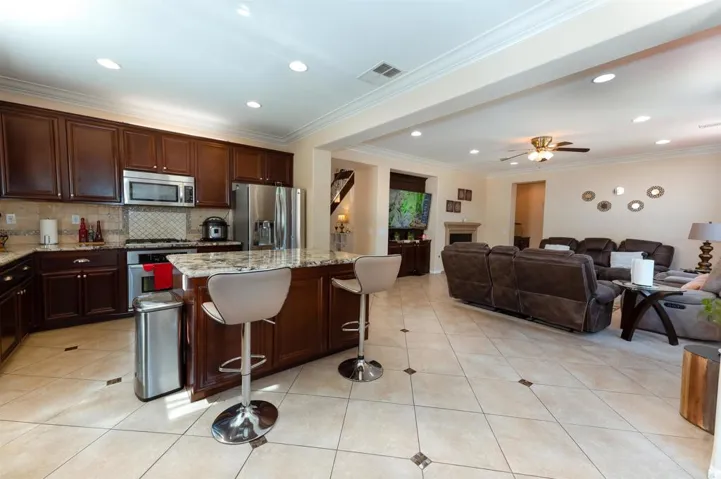 35454 Summerholly Lane, Murrieta, California 92563