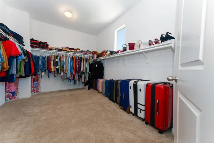 35454 Summerholly Lane, Murrieta, California 92563