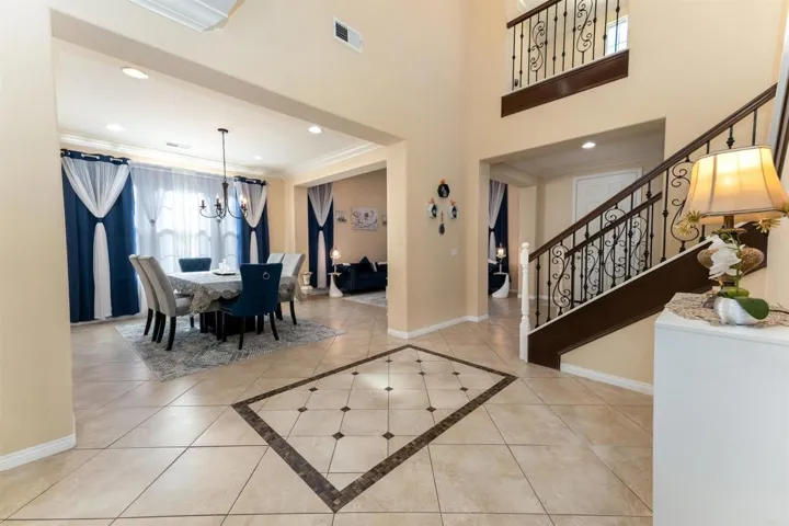 35454 Summerholly Lane, Murrieta, California 92563