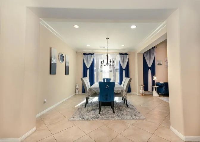 35454 Summerholly Lane, Murrieta, California 92563
