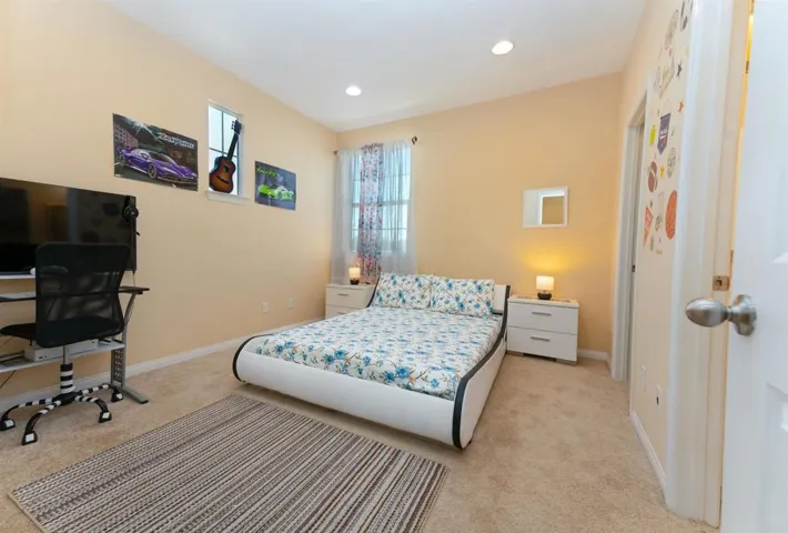 35454 Summerholly Lane, Murrieta, California 92563