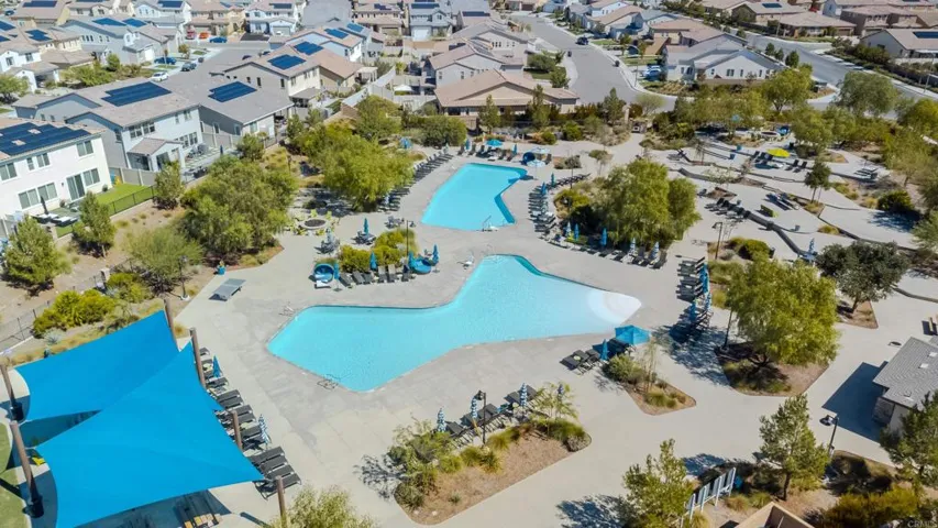 35454 Summerholly Lane, Murrieta, California 92563