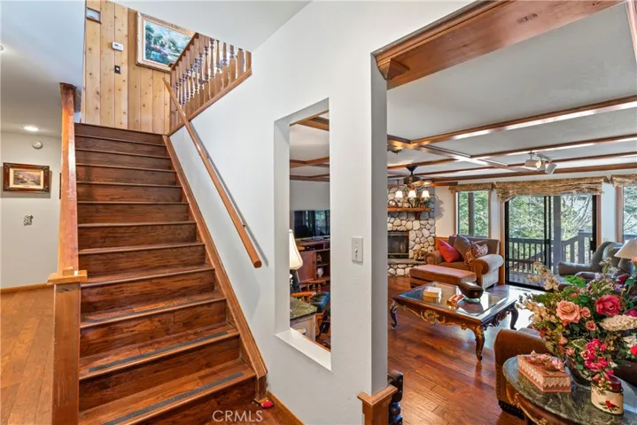 179 Birchwood Drive, Lake Arrowhead, California 92352