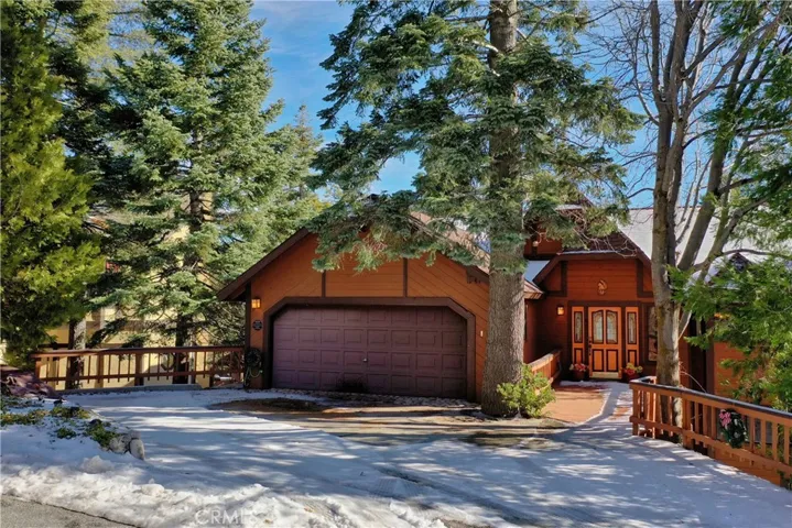 179 Birchwood Drive, Lake Arrowhead, California 92352