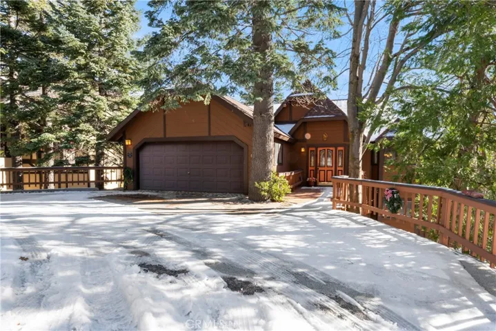 179 Birchwood Drive, Lake Arrowhead, California 92352