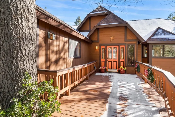 179 Birchwood Drive, Lake Arrowhead, California 92352
