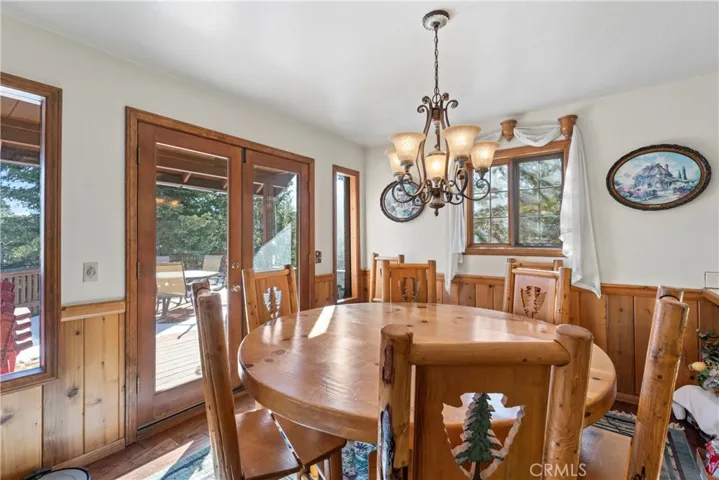 179 Birchwood Drive, Lake Arrowhead, California 92352