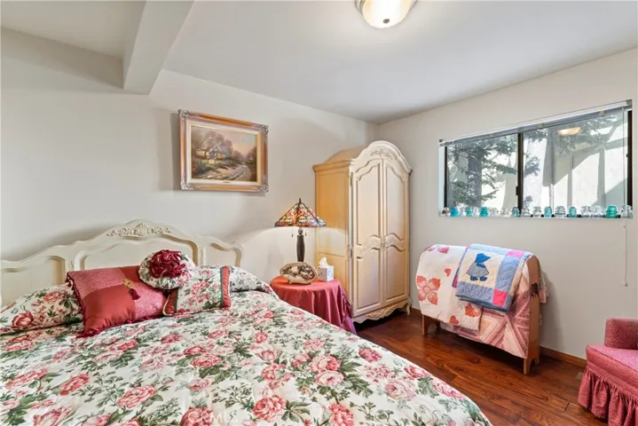 179 Birchwood Drive, Lake Arrowhead, California 92352