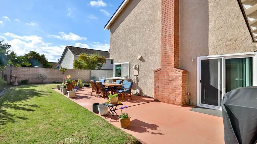 9910 Dahlia Circle, Fountain Valley, California 92708