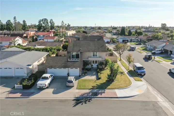9910 Dahlia Circle, Fountain Valley, California 92708