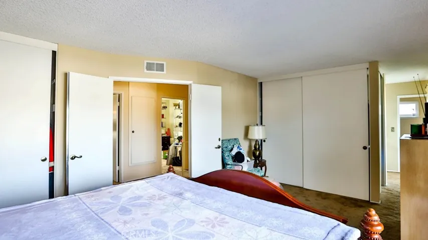 9910 Dahlia Circle, Fountain Valley, California 92708
