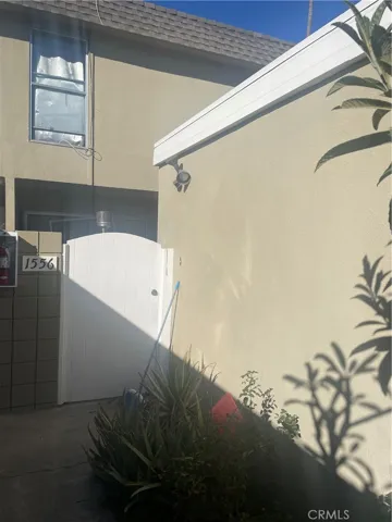 1556 Mitchell Avenue, Tustin, California 92780