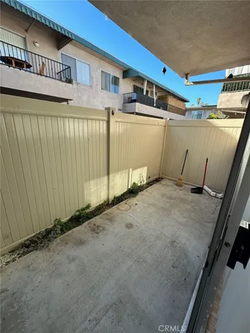 4533 Colbath Avenue 2, Sherman Oaks, California 91423