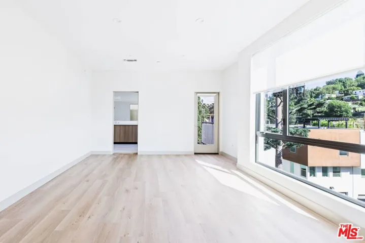 2223 Clifford Street 103, Los Angeles, California 90026