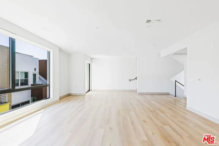 2223 Clifford Street 103, Los Angeles, California 90026