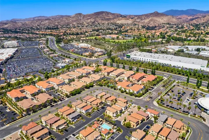 219 Primrose Drive, Lake Forest, California 92610