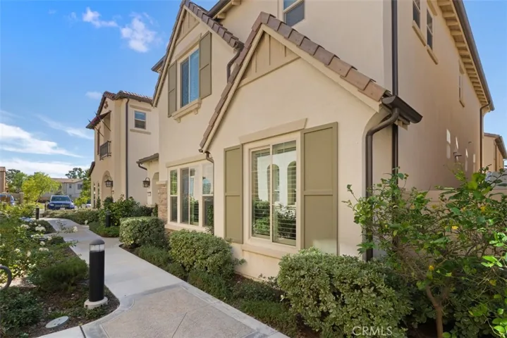 219 Primrose Drive, Lake Forest, California 92610