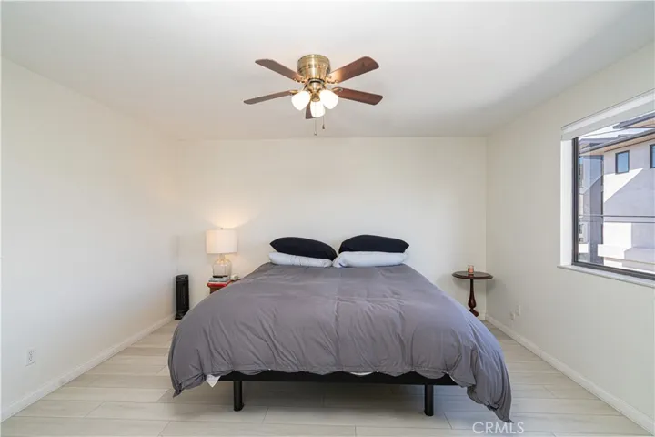 325 Dahlia Place, Corona Del Mar, California 92625