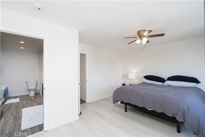 325 Dahlia Place, Corona Del Mar, California 92625