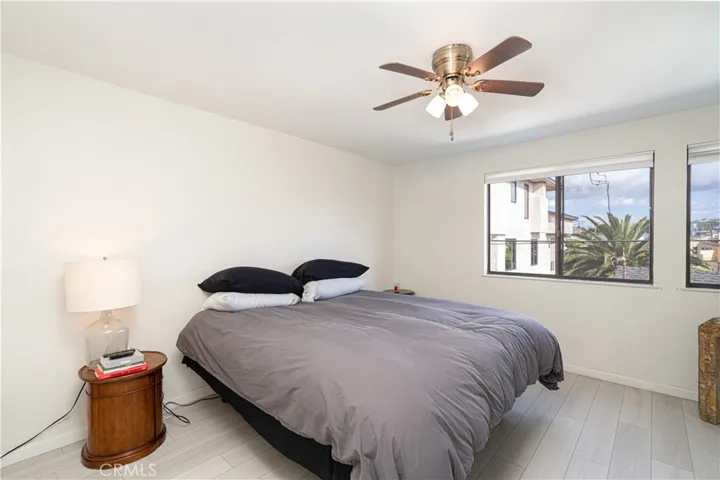 325 Dahlia Place, Corona Del Mar, California 92625