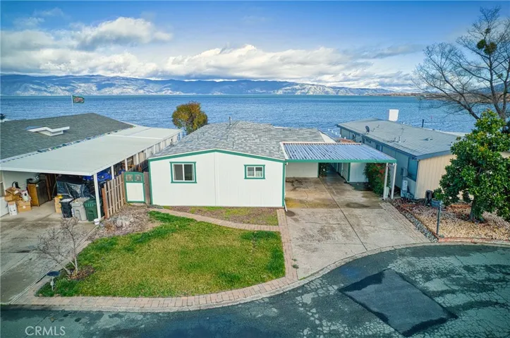 Come view your new home on the LAKE