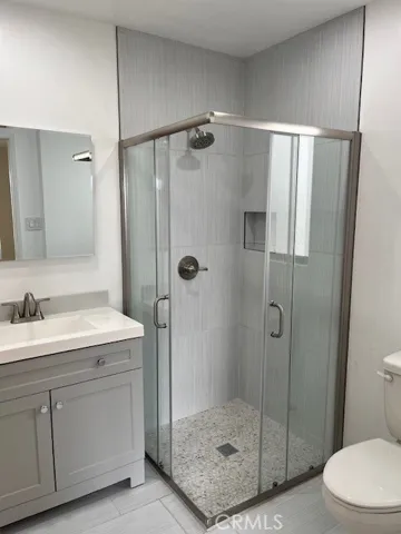 21 7th Place 408, Long Beach, California 90802