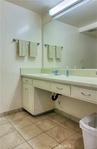 100 Via Estrada C, Laguna Woods, California 92637