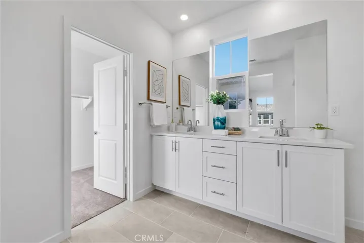 4062 Shada Lane, Corona, California 92883