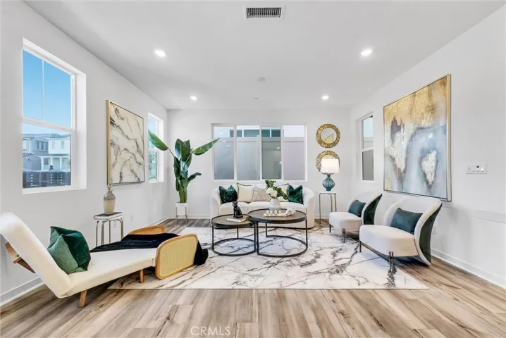 4062 Shada Lane, Corona, California 92883