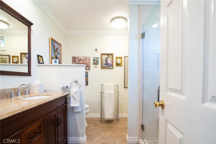 2513 Viewlake 0145, Santa Ana, California 92705