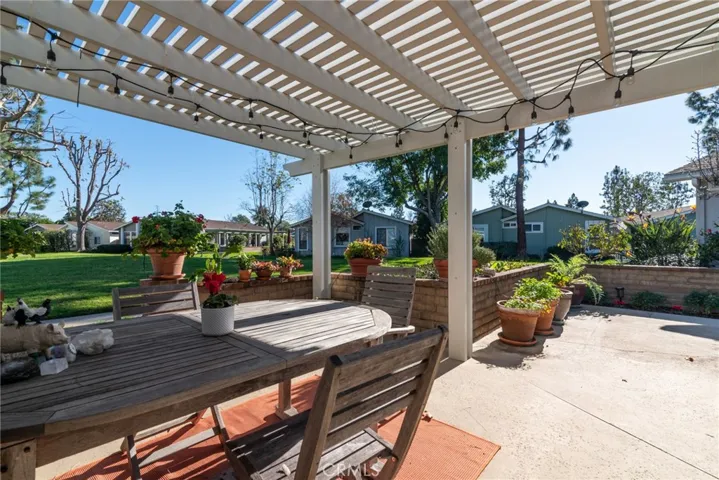 2513 Viewlake 0145, Santa Ana, California 92705