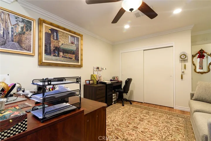 2513 Viewlake 0145, Santa Ana, California 92705