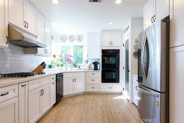 2513 Viewlake 0145, Santa Ana, California 92705