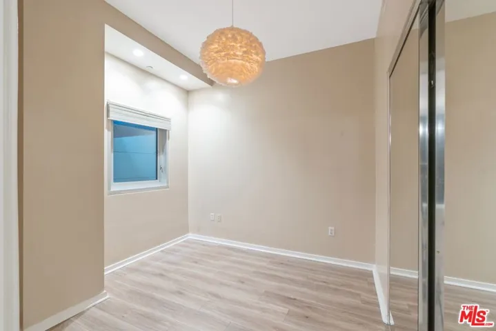 630 W 6th Street 206, Los Angeles, California 90017