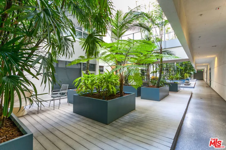630 W 6th Street 206, Los Angeles, California 90017