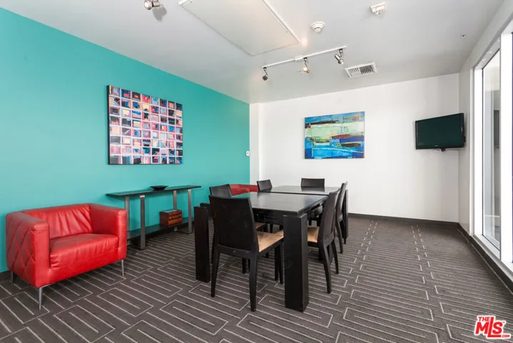 630 W 6th Street 206, Los Angeles, California 90017
