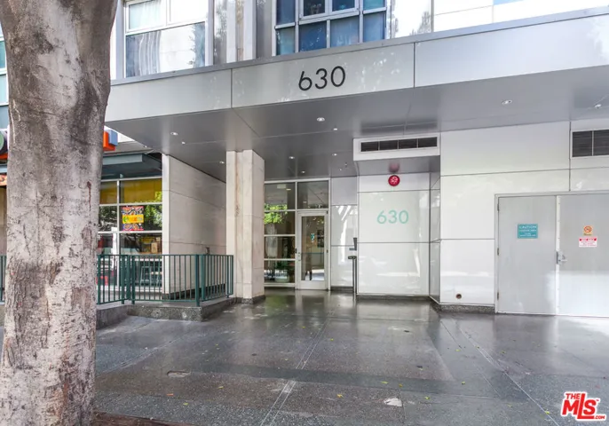 630 W 6th Street 206, Los Angeles, California 90017