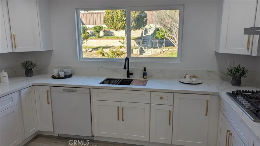 22520 Raspberry Lane, Wildomar, California 92595
