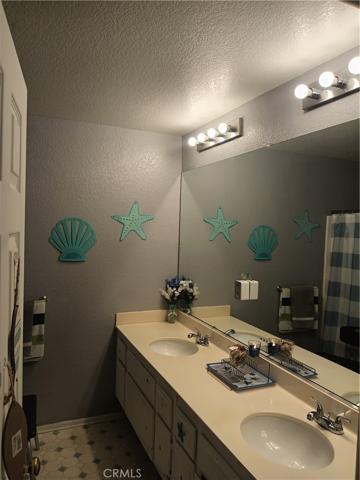 11215 Fairhaven Drive, Riverside, California 92505