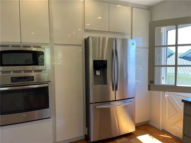 Dutch door in kitchen