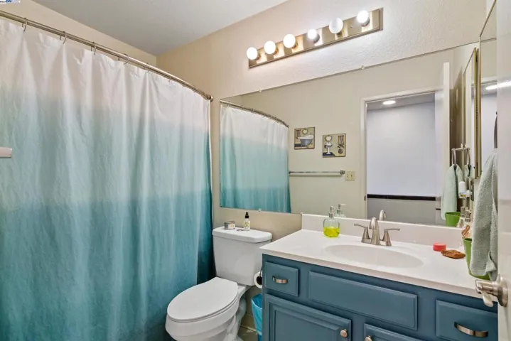 3041 Peppermill Circle, Pittsburg, California 94565